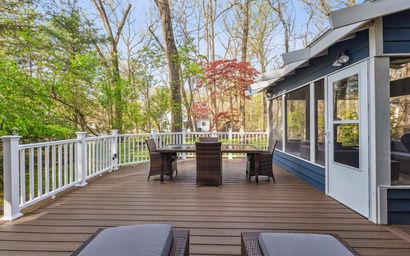 Charlie's on Comanche 20