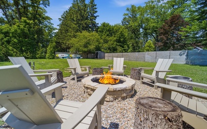 Lakeshore Luxe 6