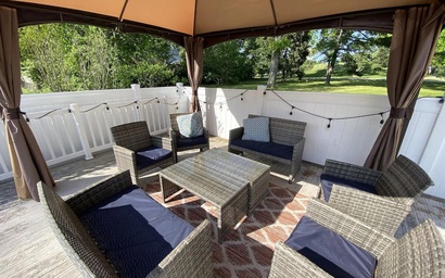 Parkside Pool Paradise 34