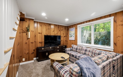 Oak & Shore Cottage 22