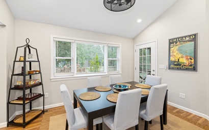 Union Pier Pool House 6