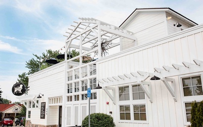 Parkside Pool Paradise 49