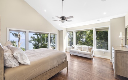 La Luna Lakeshore 28