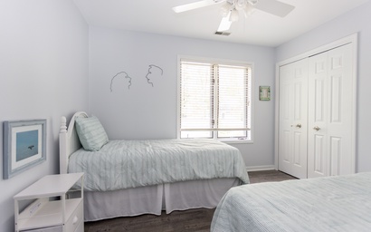 Michigan Shores Pool Retreat 31