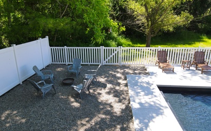 Bridget Court Pool House 31