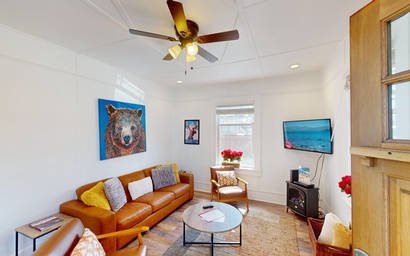 Shabby to Chic Downtown Getaway