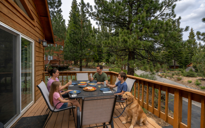 Exquisite Alpine Chalet with Hot Tub 2