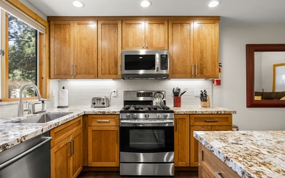 Gold Bend Getaway 10