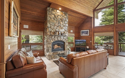 Donner Lake Vacation Lodge 8