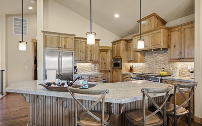 Schaffer's Mill Vacation Lodge with Golf Access 9