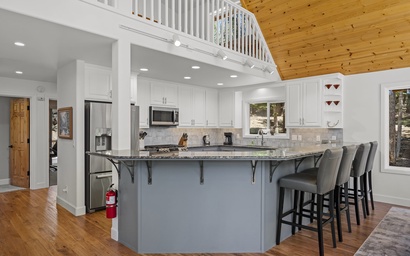 Secluded Stony Creek Lodge 10