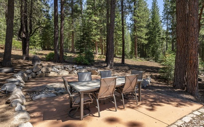 Secluded Stony Creek Lodge 2