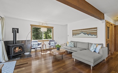 Lake Vista Hideaway 8