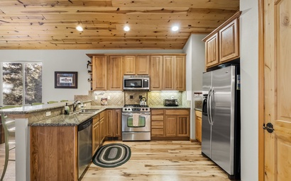 North Lake Tahoe Vacation Lodge 10