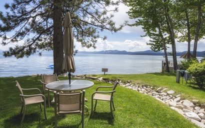 Sweetbriar Garden Suite 2