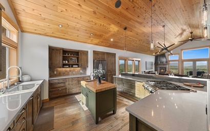 Sierra Sky Lodge 10