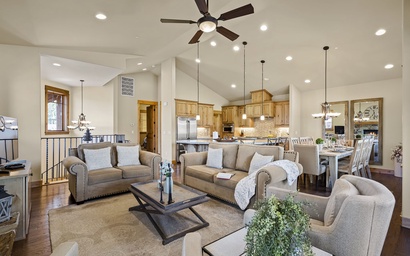 Schaffer's Mill Vacation Lodge with Golf Access 8