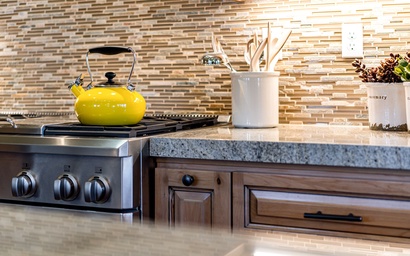 Schaffer's Mill Vacation Lodge with Golf Access 10