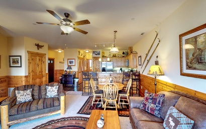 Truckee Cinnabar Vacation Retreat 10