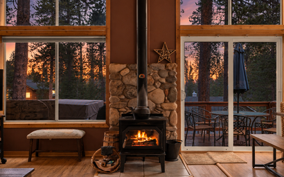Tahoe Donner Creek Side Retreat with Hot Tub 3