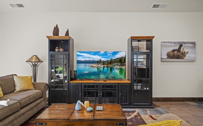 Bear Cabin in Kings Beach 8