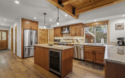 Quittin' Time Chalet 9