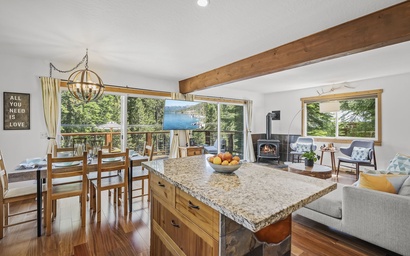 Lake Vista Hideaway 10