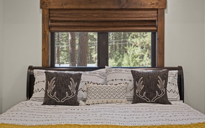 Bear Cabin in Kings Beach 10