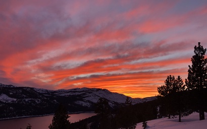 Truckee Cinnabar Vacation Retreat 7