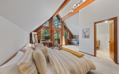 Sitzmark Mountain Haven 6