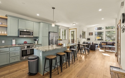 Wolverine Truckee Getaway 2