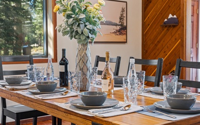 Evergreen Modern Lodge 5
