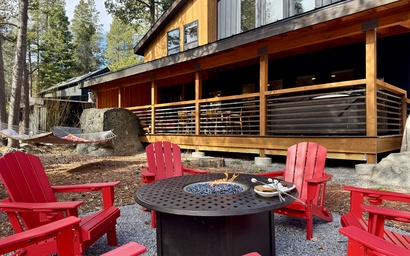 Heart of the Mountain at Palisades Tahoe with Hot Tub 2