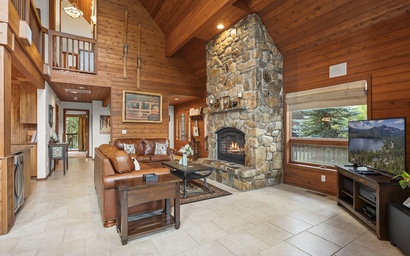 Donner Lake Vacation Lodge 3