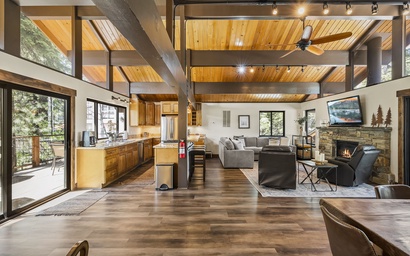 Mountain Escape Oasis with HotTub 7