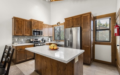 Creekside Getaway at Northstar 9