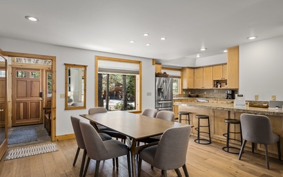 Tahoe Donner Forest Hideaway 2