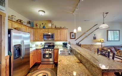 Truckee Cinnabar Vacation Retreat 9