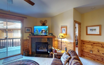 Truckee Cinnabar Vacation Retreat 4