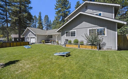 Gateway Getaway with Hot Tub 5