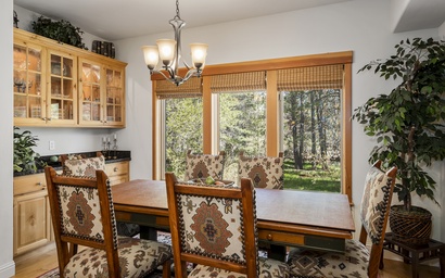 Pinyon Creek Upscale Vacation Retreat 4