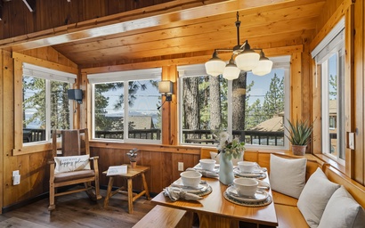 Treehouse Tahoe Cabin with Private Hot Tub 2