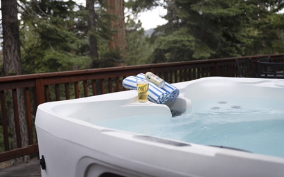Tahoe Alpine Hot Tub Hideaway 2