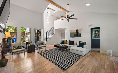 Garland, TX FIFA Rental | Unique Treehouse Bedroom, Sleeps Groups 4