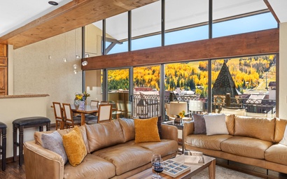 Featured Property Landmark 702