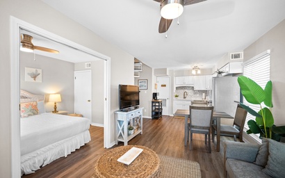 The Cove 205B