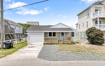 * KDN7102: Avalon Beach Escape