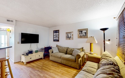 *KDS011: Outer Banks Escape