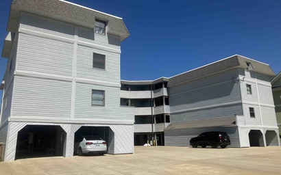 * KDN1633: Salty Paws II