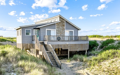 * SN1317: Outer Banks Beachfront Bungalow